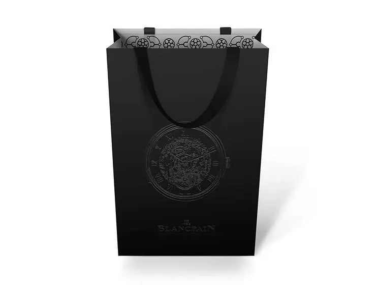 Blancpain paper bag, packaging par Clément Calloud, image 9 sur 10